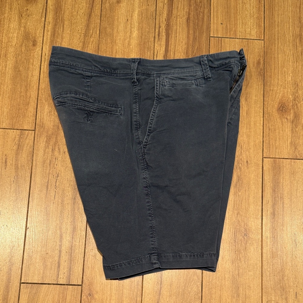 American Eagle Men's Gray Shorts Size 31 - Picture 5 of 7